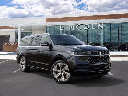 New 2027 Lincoln Navigator L Black Label RWD image 4