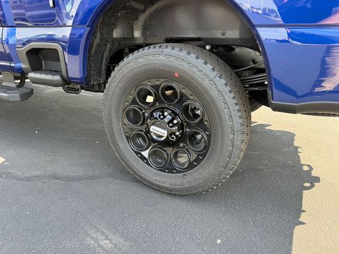 New 2026 Ford F350 Lariat w/ Black Appearance Package image 50