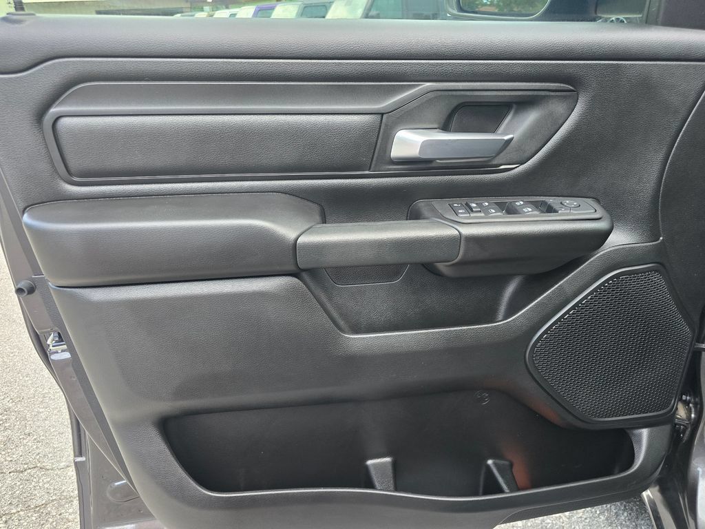 Used 2025 RAM 1500 Warlock AWD/4WD image 44