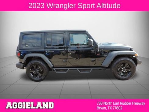 Used 2023 Jeep Wrangler Unlimited Sport AWD/4WD image 2