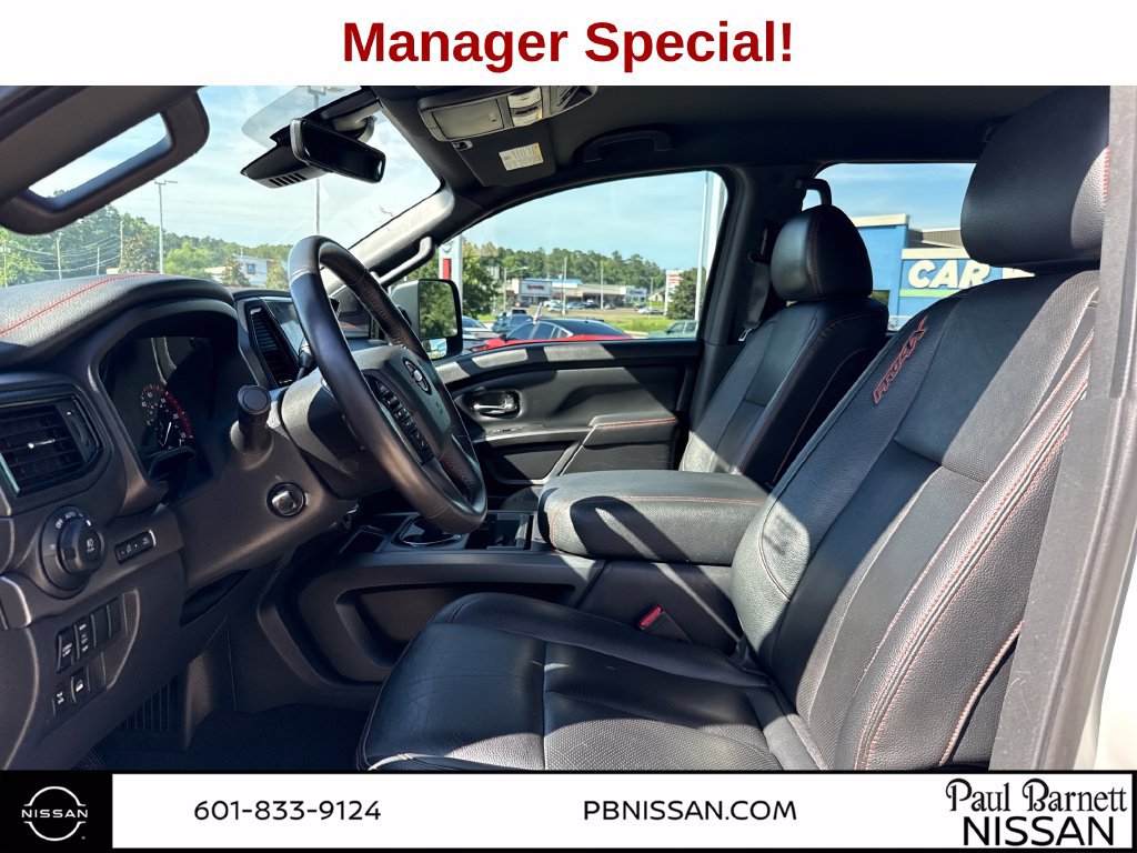 Used 2023 Nissan Titan PRO-4X w/ Pro-4x Convenience Package AWD/4WD image 18