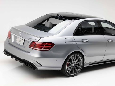 Used 2015 Mercedes-Benz E 63 AMG S-Model image 27