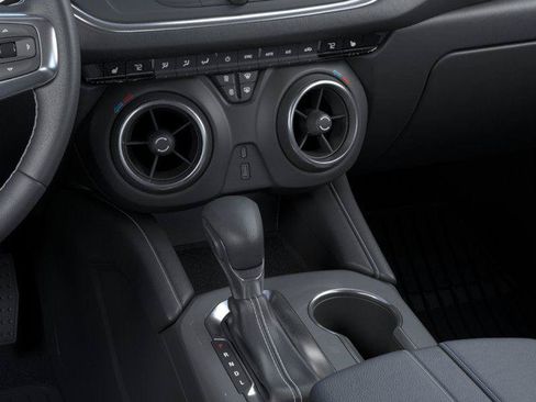 New 2026 Chevrolet Blazer LT AWD/4WD image 23