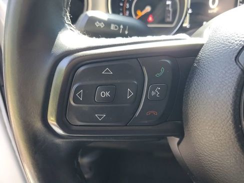 Used 2021 Jeep Gladiator Sport AWD/4WD image 11