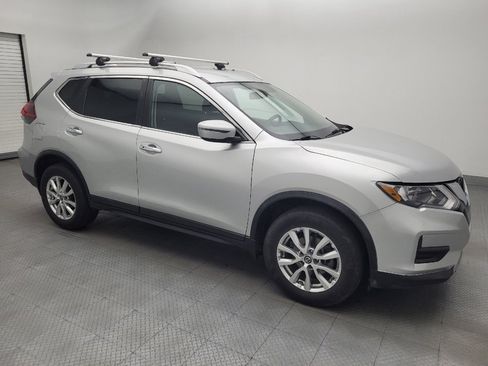 Used 2018 Nissan Rogue SV AWD/4WD image 11