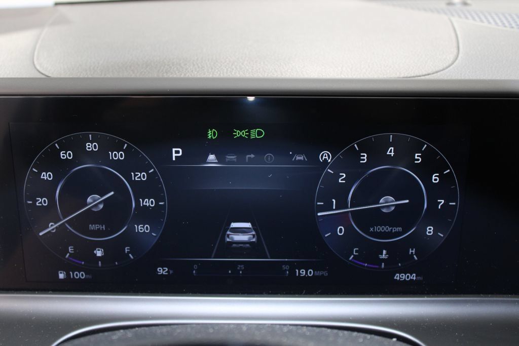 Used 2025 Kia Seltos EX w/ EX Sunroof Package FWD image 18