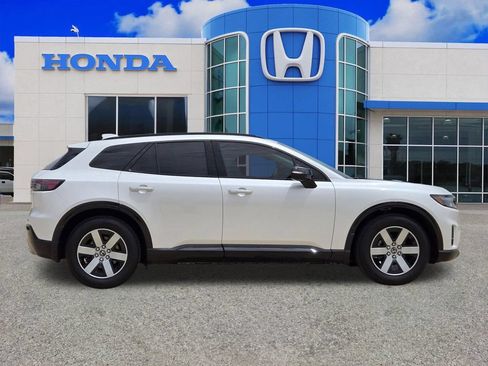 Used 2024 Honda Prologue Touring image 2