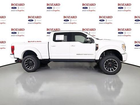 Used 2021 Ford F250 Lariat w/ Lariat Ultimate Package AWD/4WD image 9