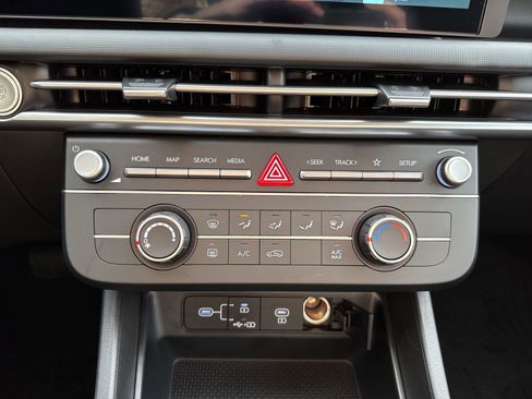 New 2026 Hyundai Tucson SE image 20