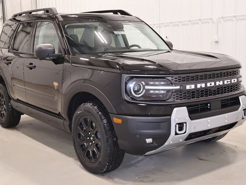 New 2026 Ford Bronco Sport Badlands w/ Badlands Tech Package AWD/4WD image 3