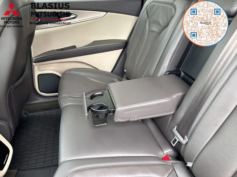 Used 2019 Lincoln Nautilus Reserve AWD/4WD image 44