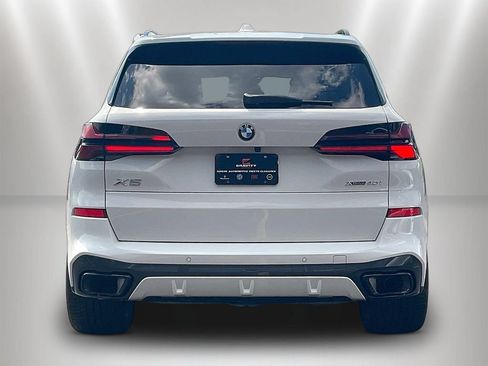 Used 2024 BMW X5 xDrive40i AWD/4WD image 5