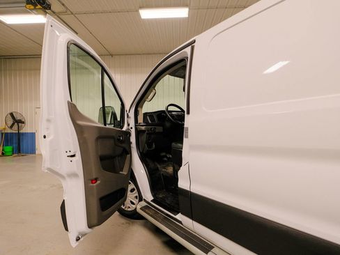 Used 2024 Ford Transit 250 Base w/ Exterior Upgrade Package image 24