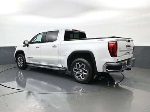 Used 2024 GMC Sierra 1500 SLT w/ SLT Premium Plus Package AWD/4WD image 7
