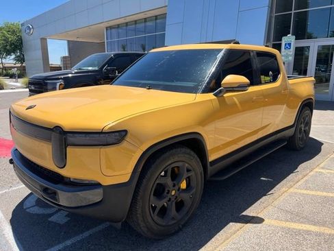 Used 2022 Rivian R1T Adventure AWD/4WD image 10