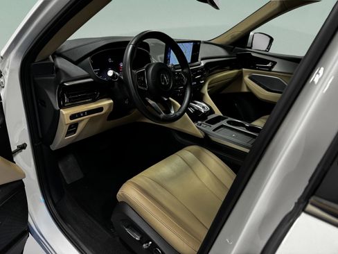 Certified 2025 Acura MDX SH-AWD image 9