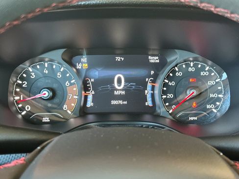 Used 2024 Jeep Compass Trailhawk AWD/4WD image 31
