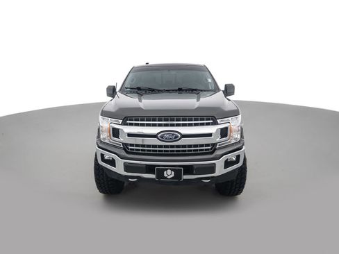 Used 2018 Ford F150 XLT w/ Equipment Group 302A Luxury image 2