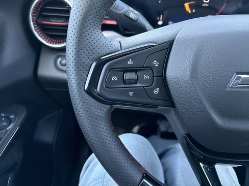 New 2026 Chevrolet Trax RS w/ Sunroof Package image 18