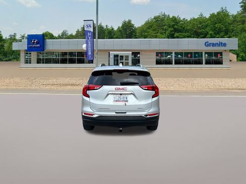 Used 2021 GMC Terrain SLT w/ Infotainment Package II AWD/4WD image 7