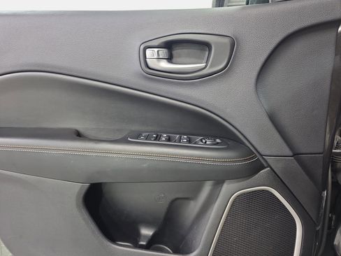 Used 2021 Jeep Compass Latitude w/ Convenience Group image 26