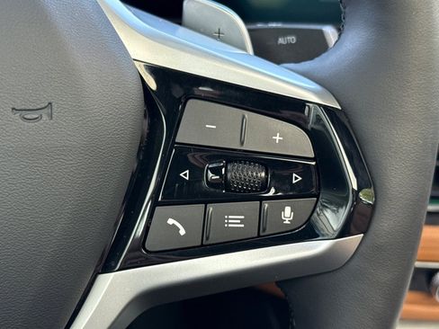 Used 2025 BMW 430i Coupe w/ Convenience Package image 29