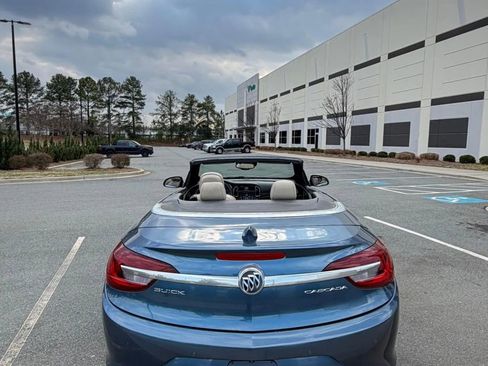 Used 2016 Buick Cascada Premium image 7
