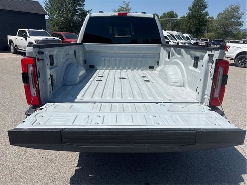 Used 2025 Ford F350 Platinum AWD/4WD image 12