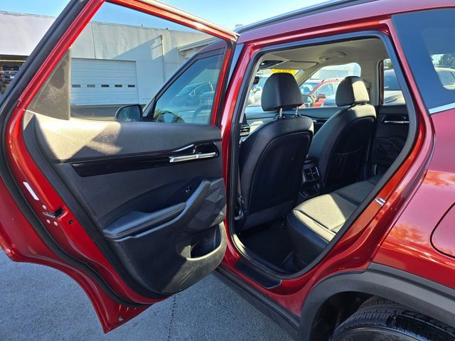 Certified 2024 Kia Seltos SX AWD/4WD image 17