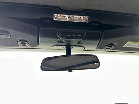 Used 2023 Jeep Wrangler Unlimited w/ Cold Weather Group image 24