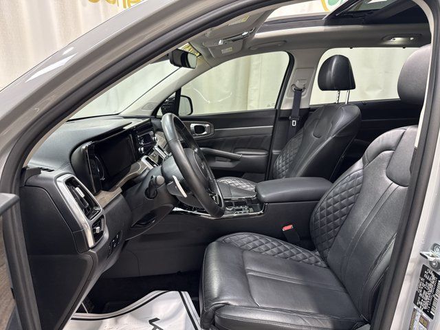 Used 2023 Kia Sorento SX Prestige AWD/4WD image 12