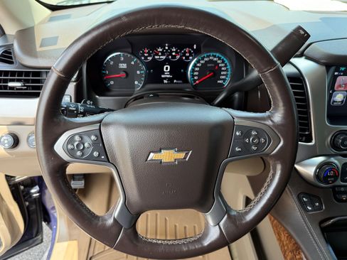 Used 2017 Chevrolet Tahoe Premier AWD/4WD image 16