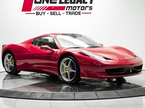Used 2014 Ferrari 458 Spider RWD image 7