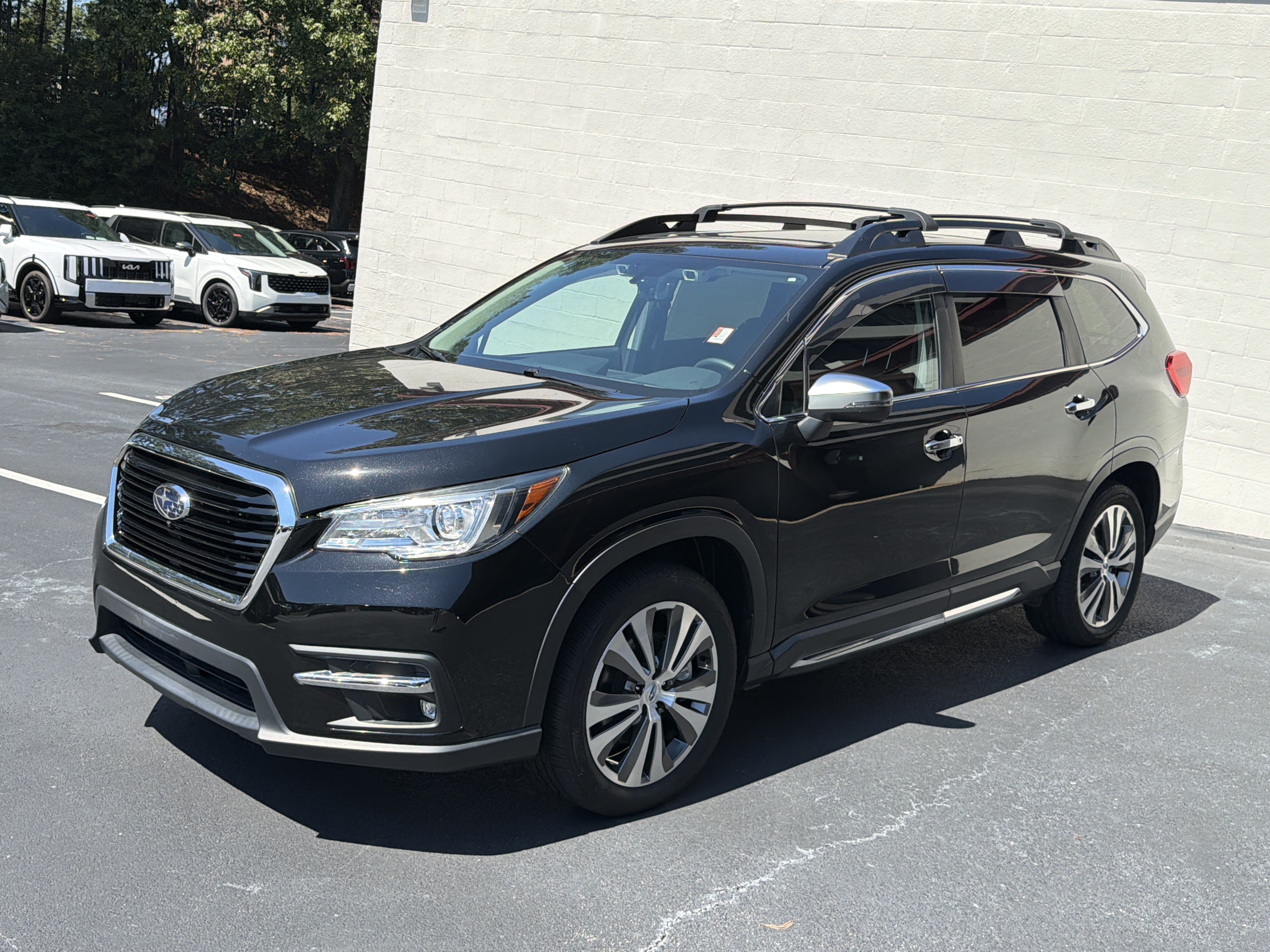 Used 2022 Subaru Ascent Touring AWD/4WD image 3