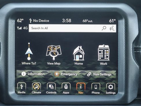 Used 2023 Jeep Wrangler Unlimited Sahara AWD/4WD image 17