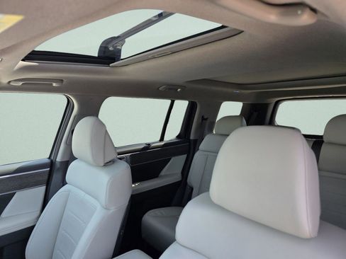 New 2026 Hyundai Santa Fe Limited FWD image 25