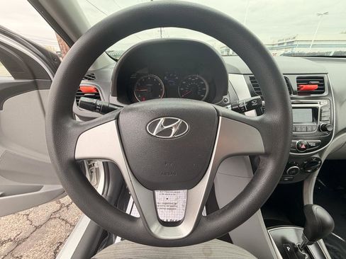 Used 2016 Hyundai Accent SE FWD image 23