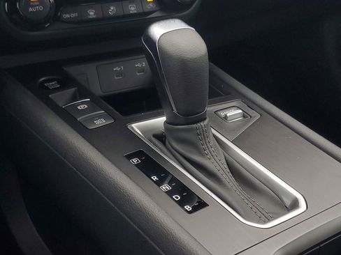 New 2026 Nissan Kicks SV image 24