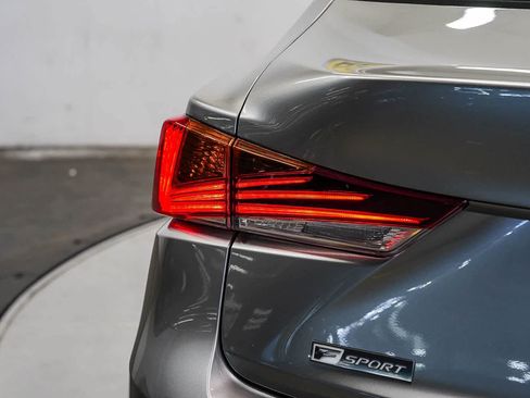 Used 2019 Lexus IS 300 w/ Navigation Package RWD image 11