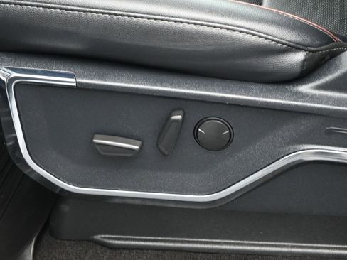 Certified 2023 Ford F150 Lariat AWD/4WD image 10