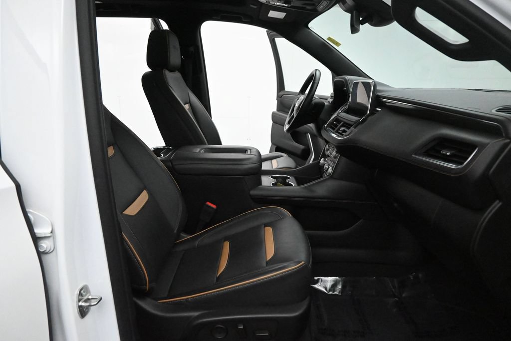 Used 2023 GMC Yukon XL AT4 AWD/4WD image 27