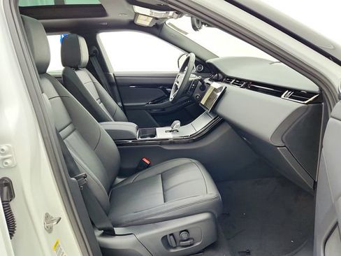 New 2025 Land Rover Range Rover Evoque S image 18