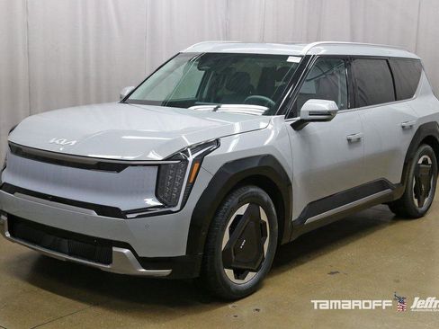 New 2026 Kia EV9 Land image 18