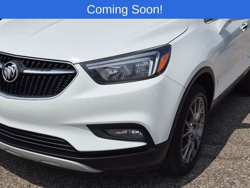 Used 2019 Buick Encore Sport Touring FWD image 10
