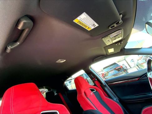 Used 2019 Honda Civic Type R image 13