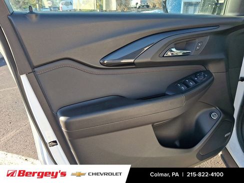 Certified 2023 Chevrolet TrailBlazer RS w/ Sun and Liftgate Package image 13