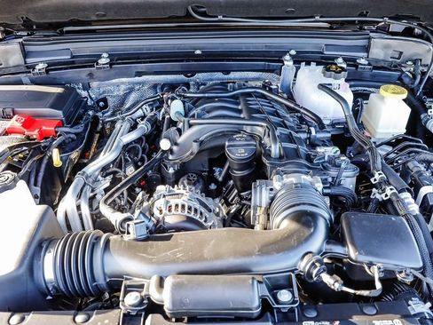 New 2026 Jeep Gladiator Mojave AWD/4WD image 32
