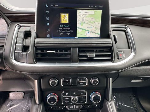 Used 2023 Chevrolet Tahoe LT AWD/4WD image 9