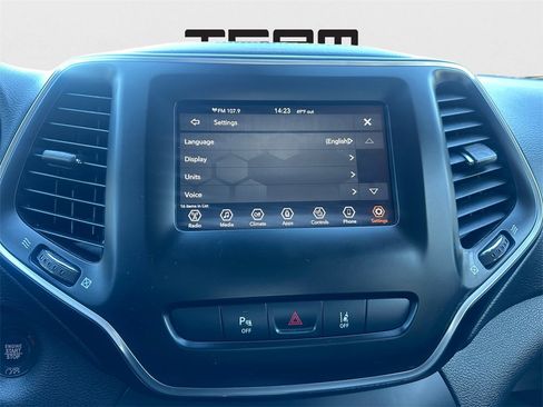 Used 2021 Jeep Cherokee Latitude Lux image 12