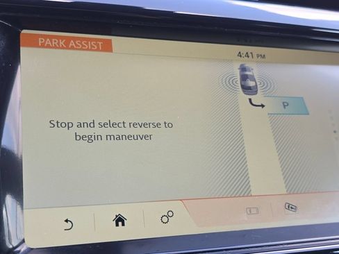 Used 2019 Land Rover Discovery HSE AWD/4WD image 36